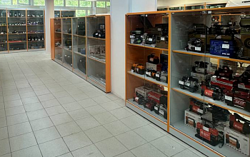 Магазин Автолига на Ленинградском - Покупаешь не у нас, теряешь деньги!